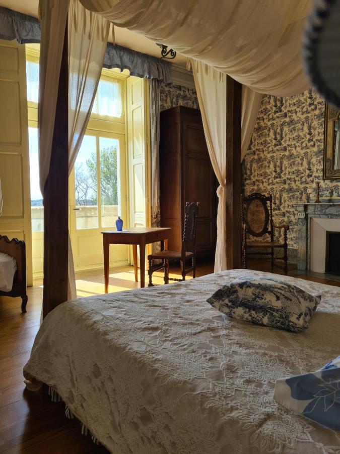 Chateau De Villeneuve - Montolieu Buitenkant foto