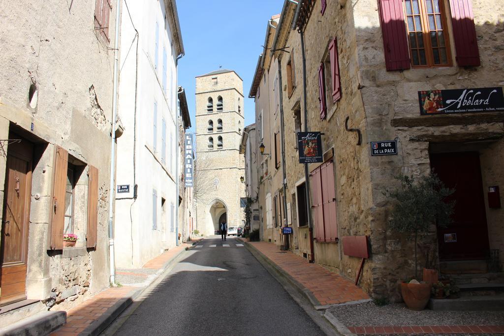 Chateau De Villeneuve - Montolieu Buitenkant foto