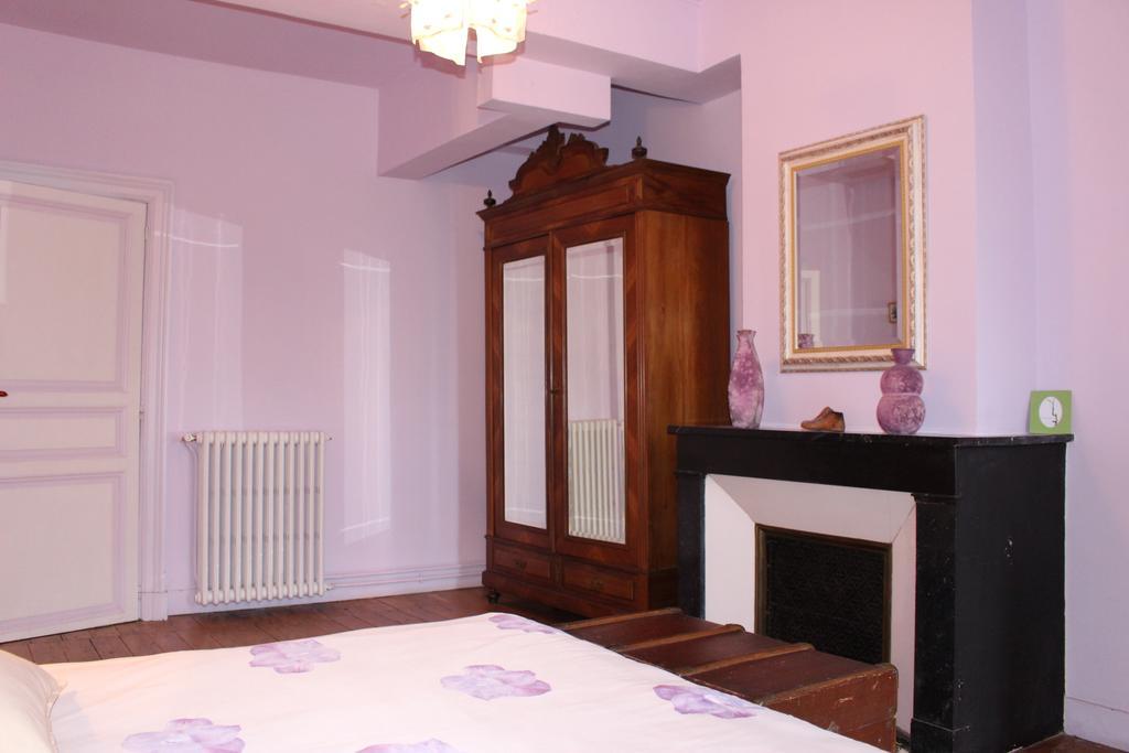 Chateau De Villeneuve - Montolieu Kamer foto